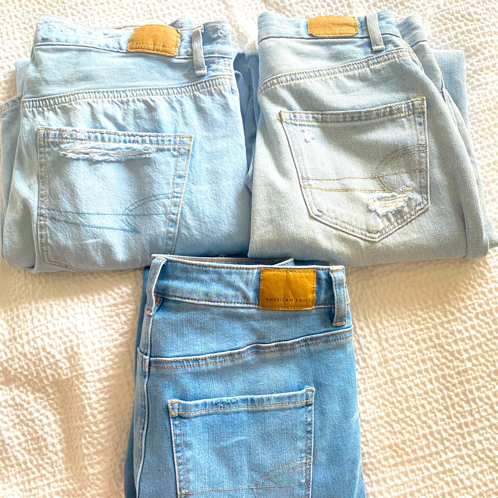 3 pack bundle of American eagle jeans